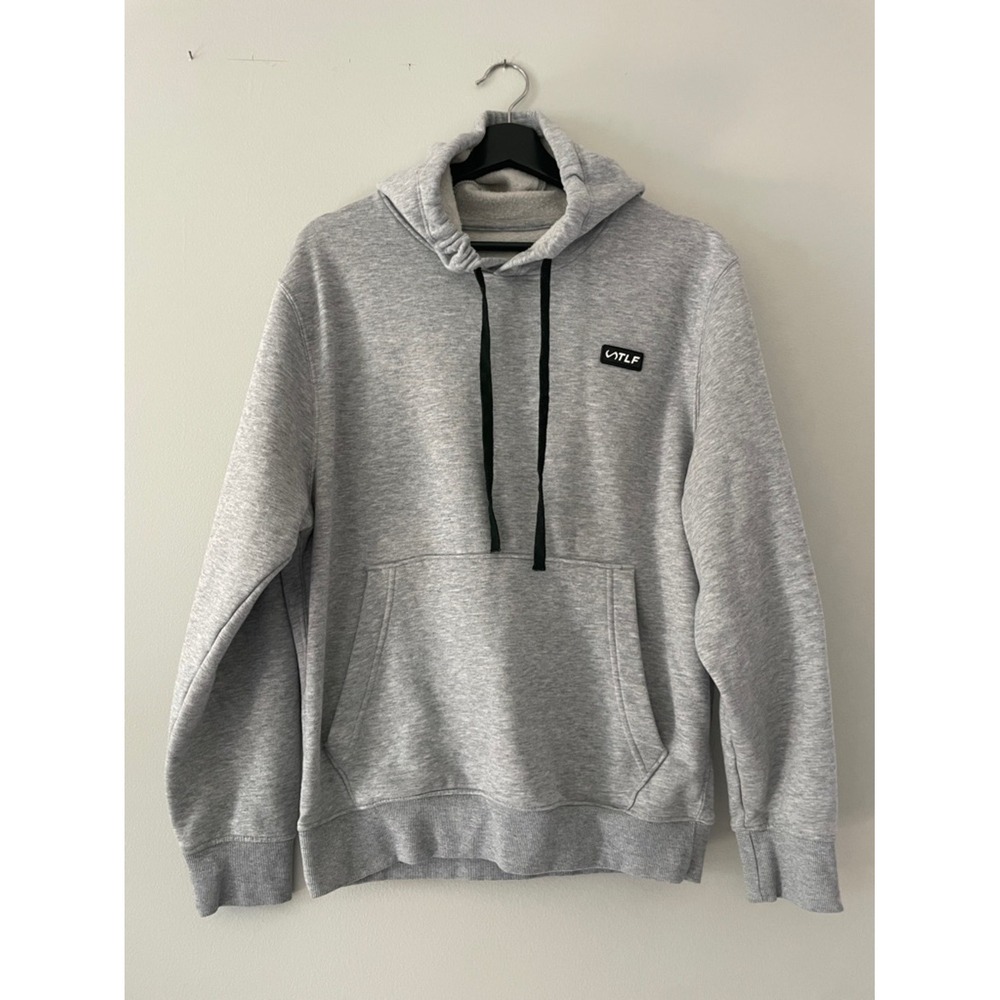 TLF Mens Heather Grey Pullover Hoodie Athleisure Sweatshirt Logo Patch